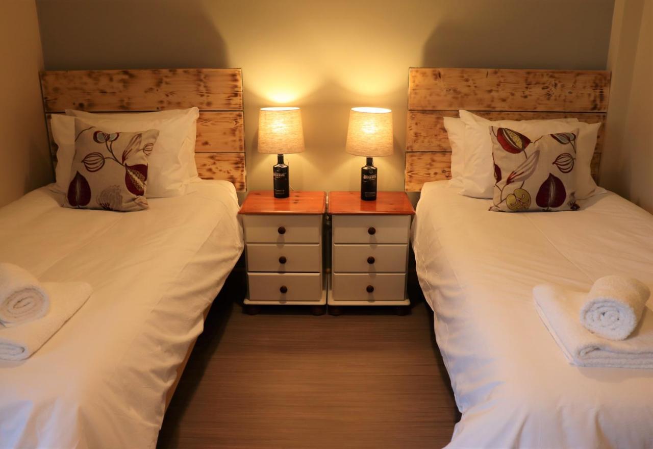 South Downs Eco Lodge & Camping East Meon Экстерьер фото