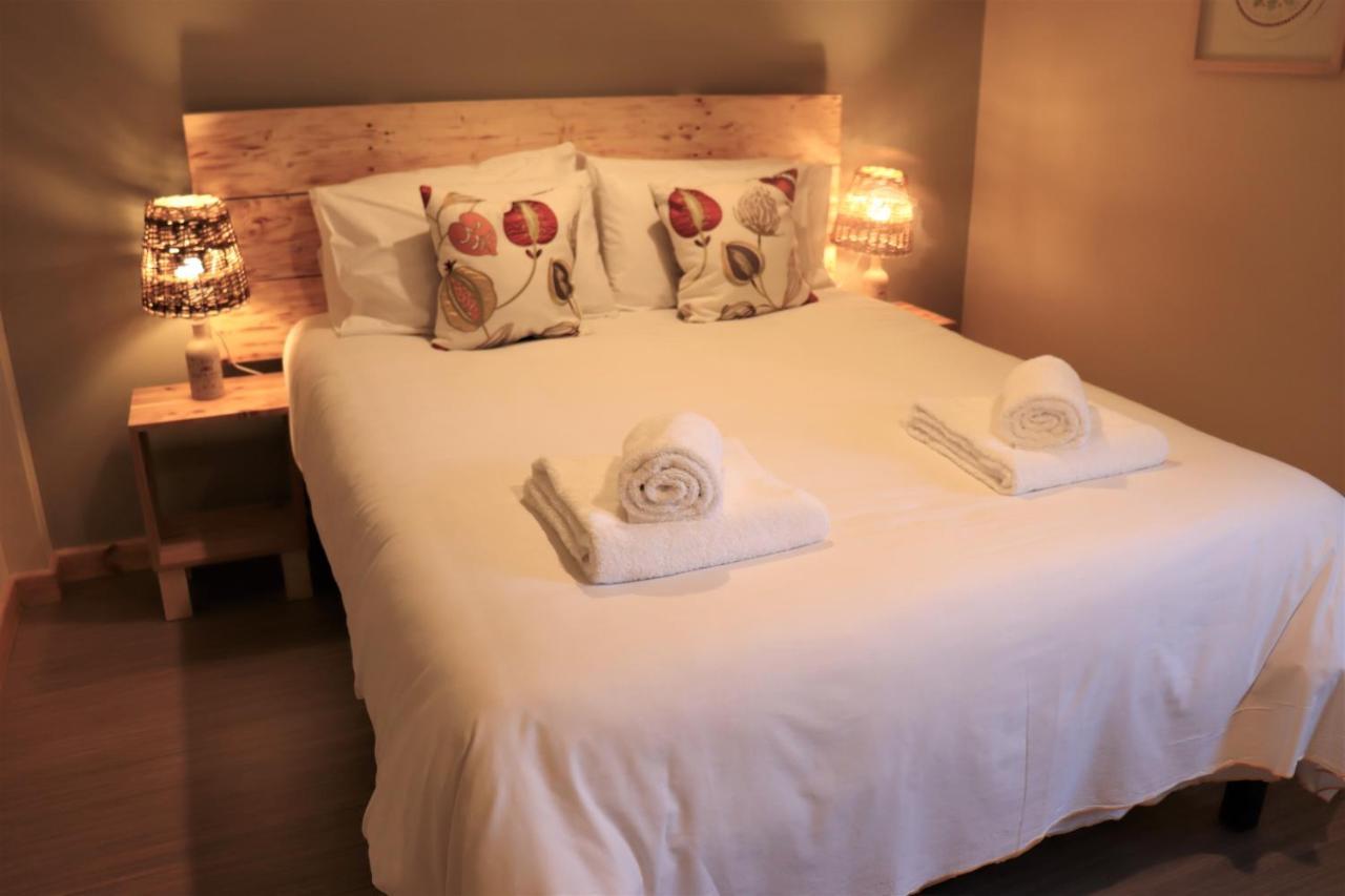 South Downs Eco Lodge & Camping East Meon Экстерьер фото