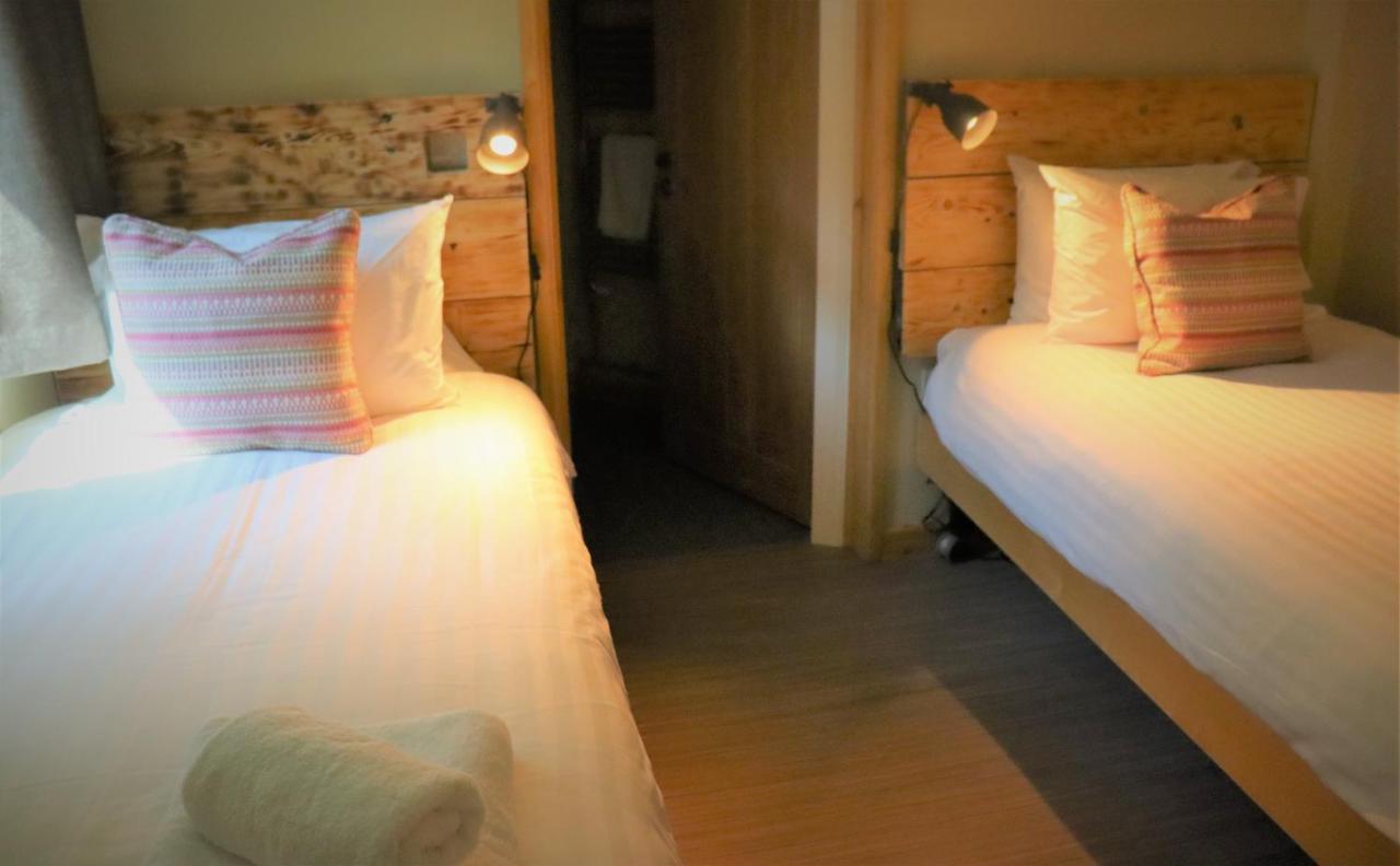South Downs Eco Lodge & Camping East Meon Экстерьер фото