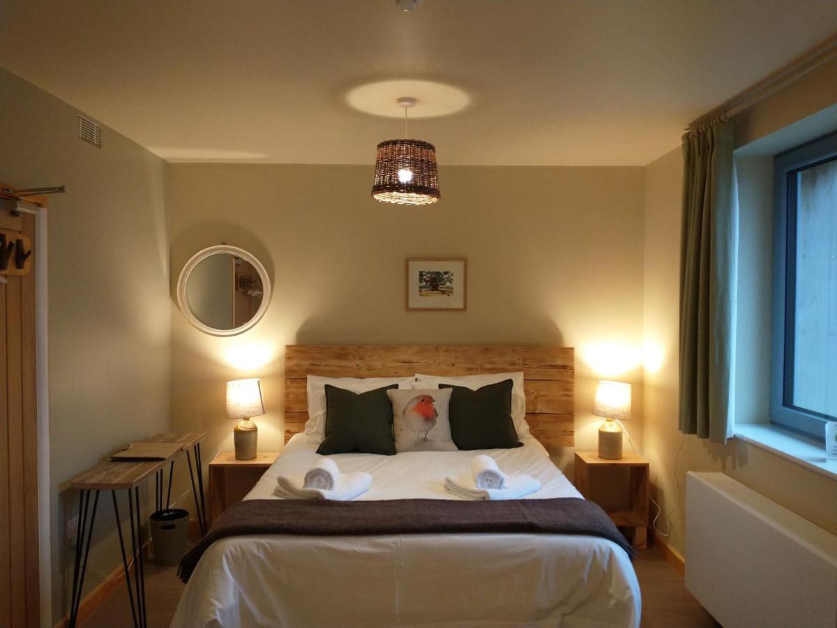 South Downs Eco Lodge & Camping East Meon Экстерьер фото