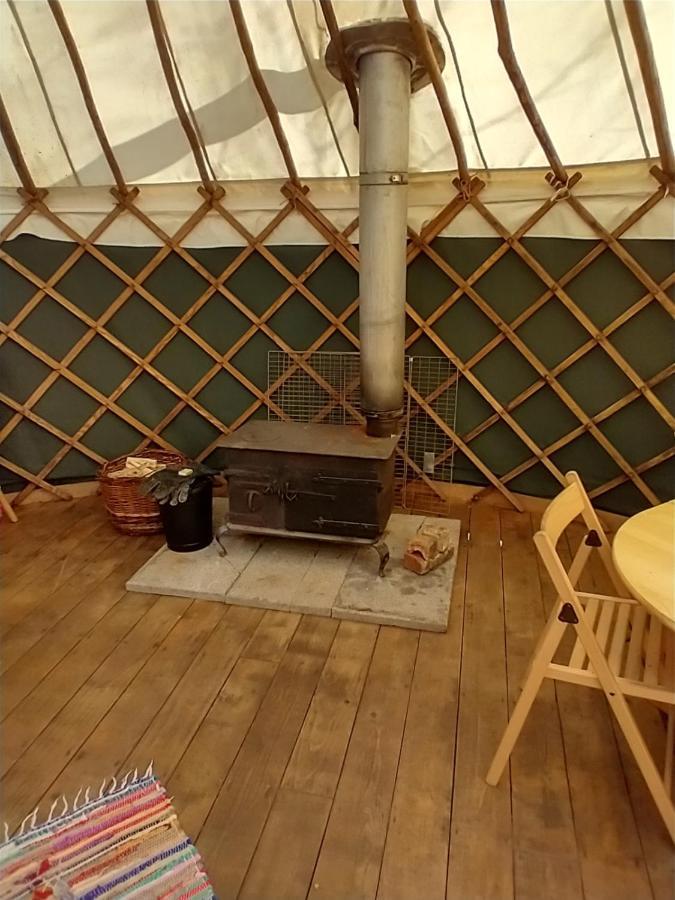 South Downs Eco Lodge & Camping East Meon Экстерьер фото