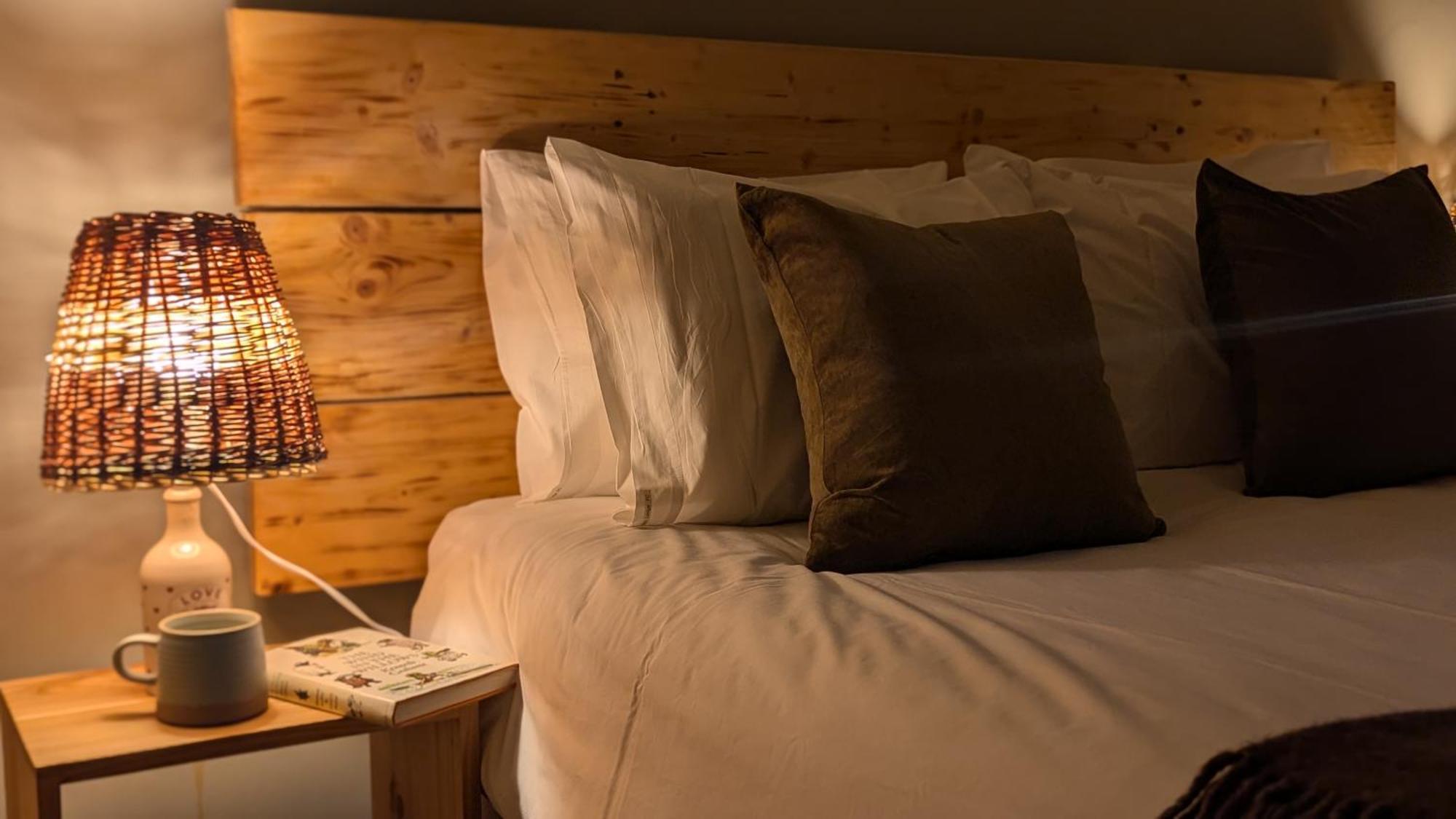 South Downs Eco Lodge & Camping East Meon Экстерьер фото